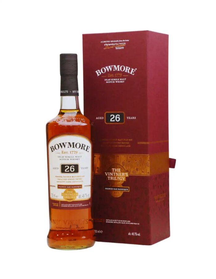 bowmore-26-years-the-vintners-trilogy-2-of-3.jpg